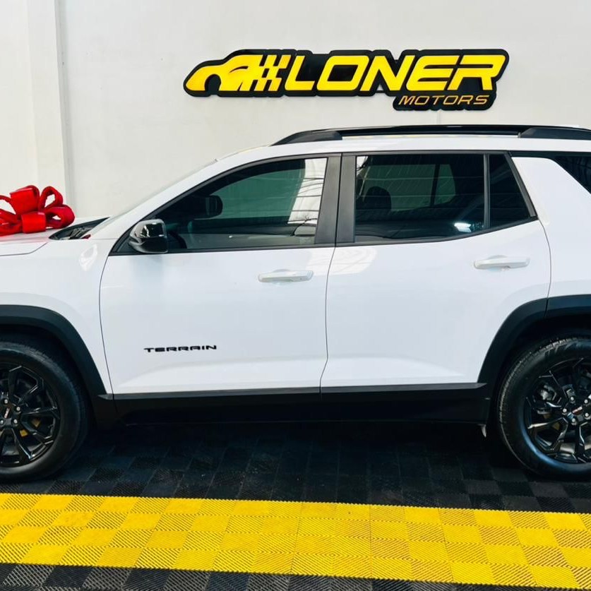 GMC TERRAIN AT4 BLACK EDITION 2025 - Imagen 9