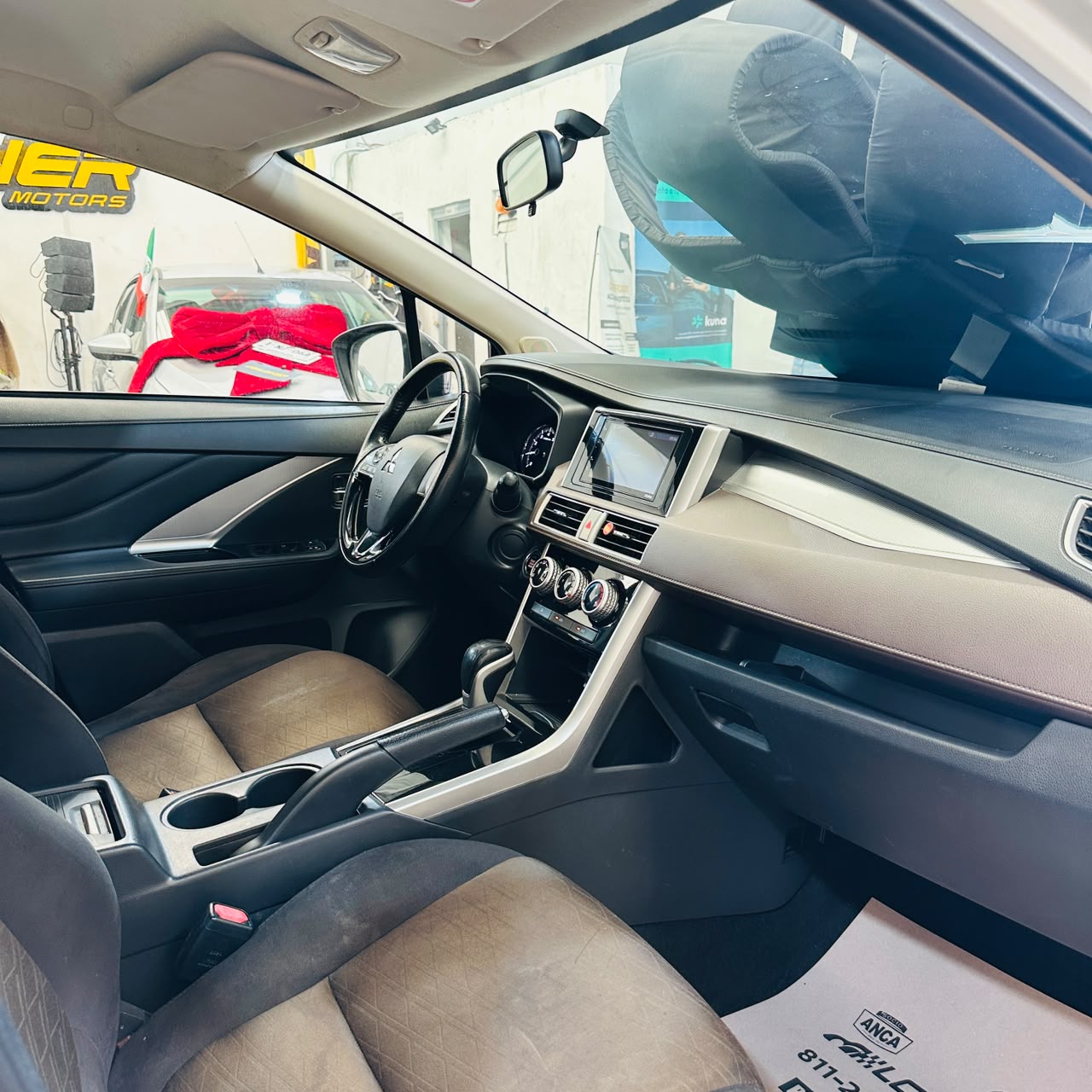 MITSUBISHI XPANDER CROSS LIMITED 2023 - Imagen 11