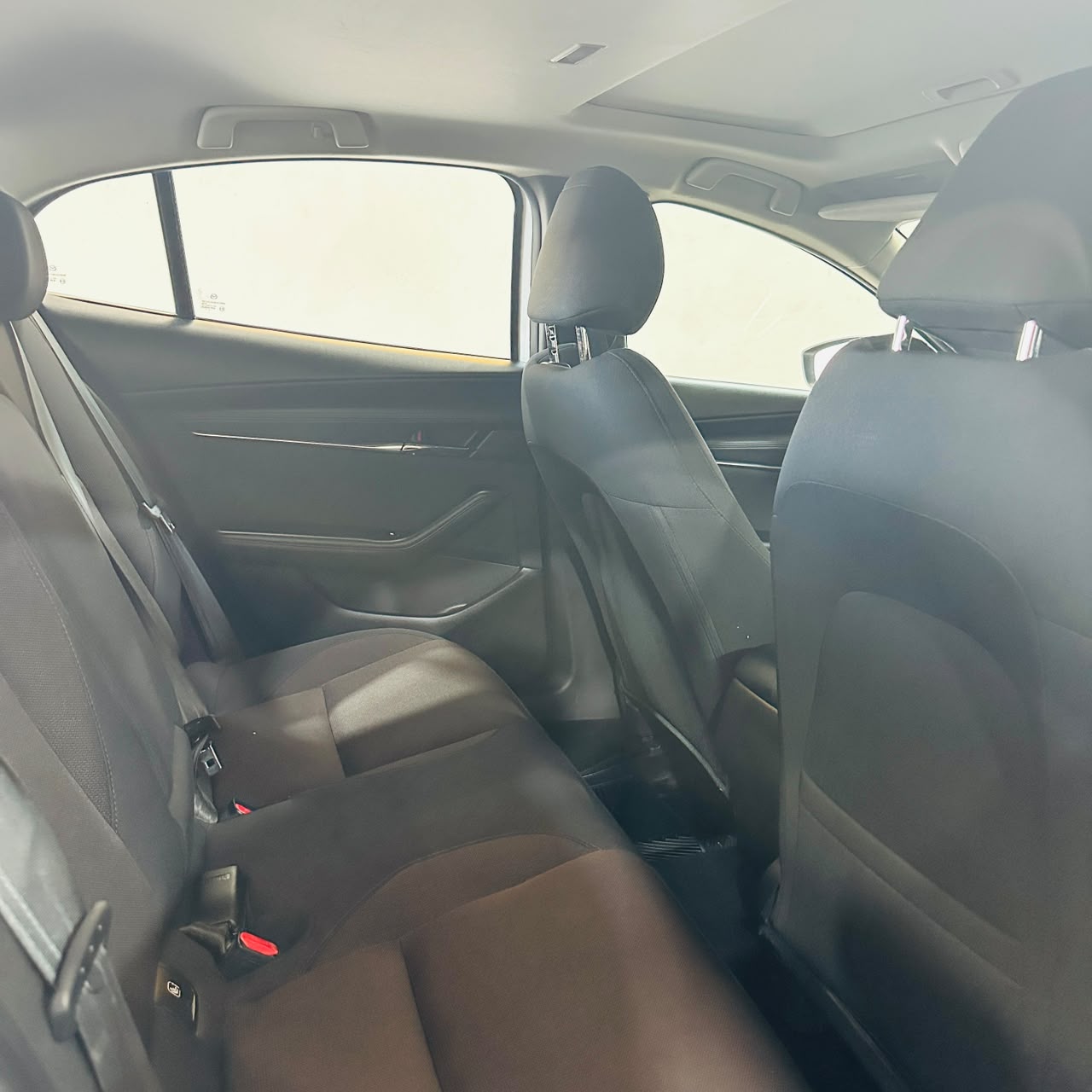 MAZDA 3 ISPORT 2023 - Imagen 13