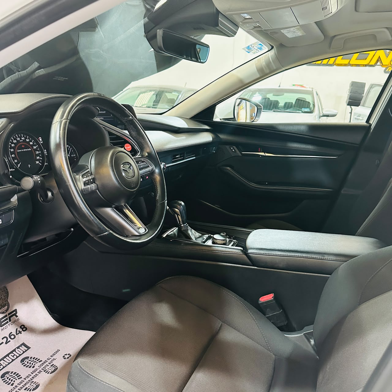 MAZDA 3 ISPORT 2023 - Imagen 14