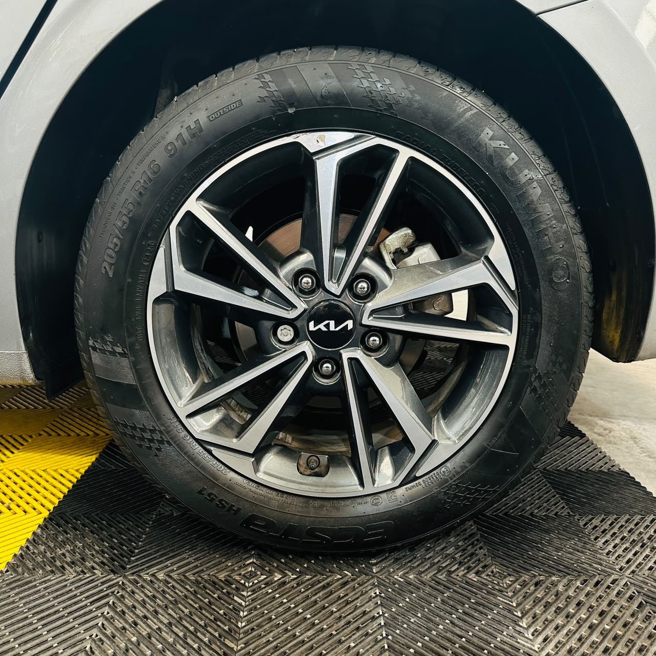 KIA FORTE EX 2024 - Imagen 15